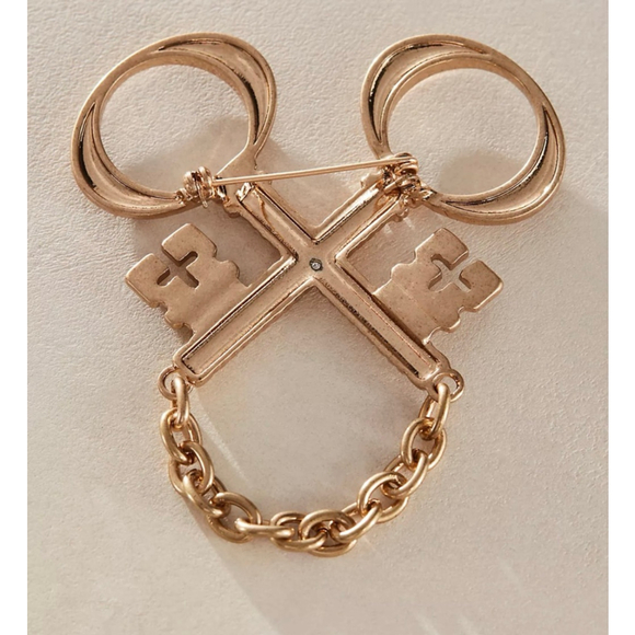 Free People Jewelry - Free People Unlock Your Love Pin NWT Gold Keys Oversized Brooch Vintage Inspired